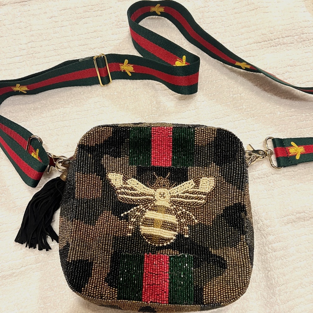 Beaded Camouflage Queen Bee Crossbody Bag MOYNA